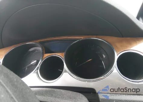 2010 Buick Enclave 1Xl z USA, uszkodzony, nr VIN 5GALVBED1AJ186053